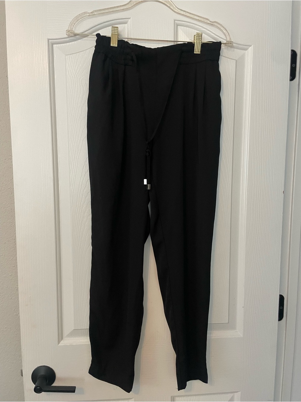 Zara Terez Black Cropped Tie-Waist Pants